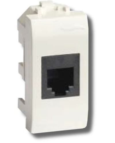 Розетка RJ-45 Brava 1 модуль белая (76457B): Розетка компьютерная экранированная с одним разъёмом в Челябинске